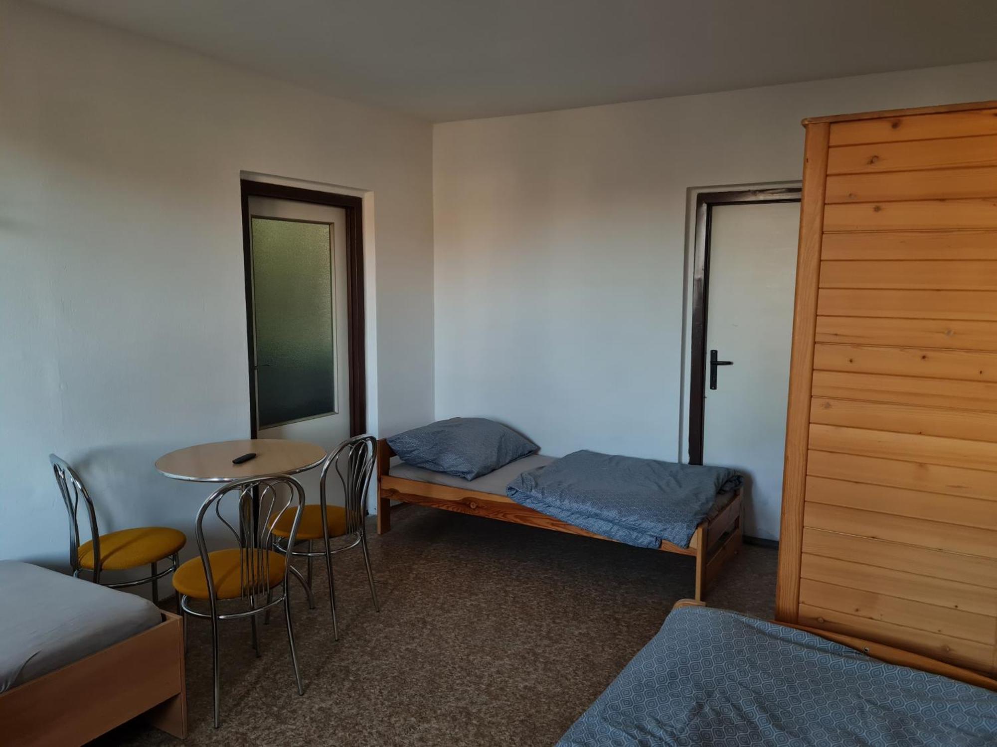 Modern Urban Loft Apartment Opava Bagian luar foto